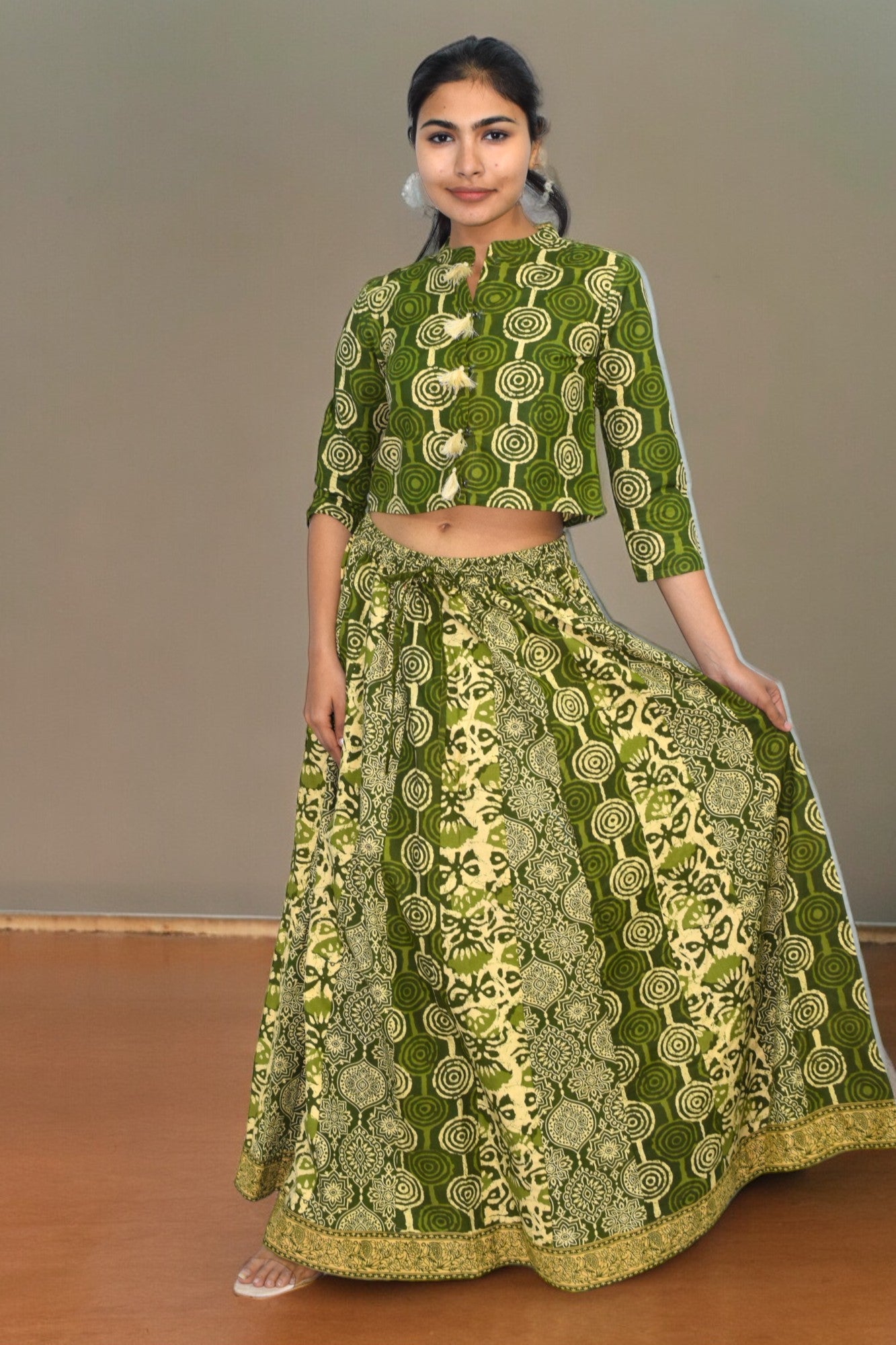 Circle green cotton leghanga set