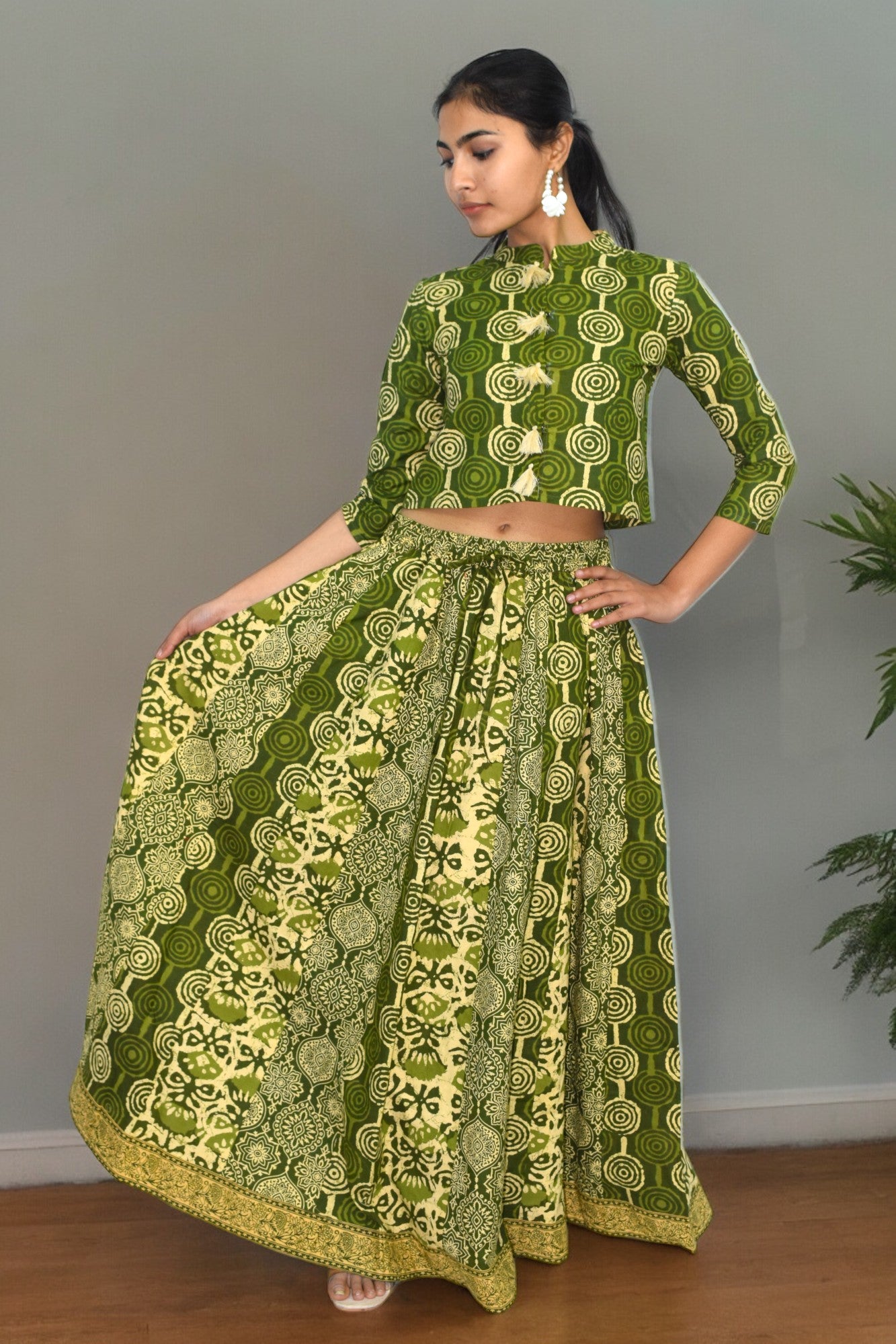 Circle green cotton leghanga set