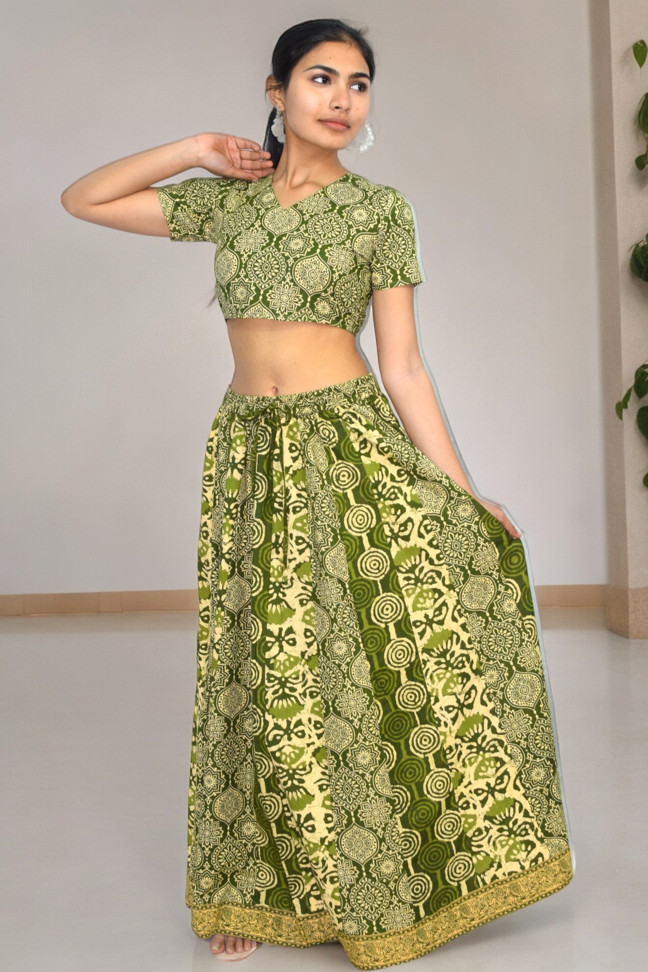 Mughal green half sleeves lehanga set