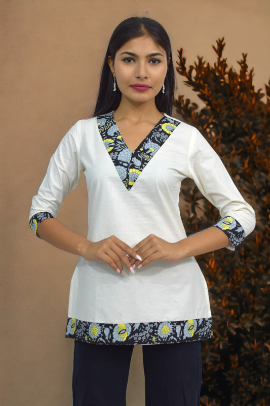 V-neck Black short Kurti