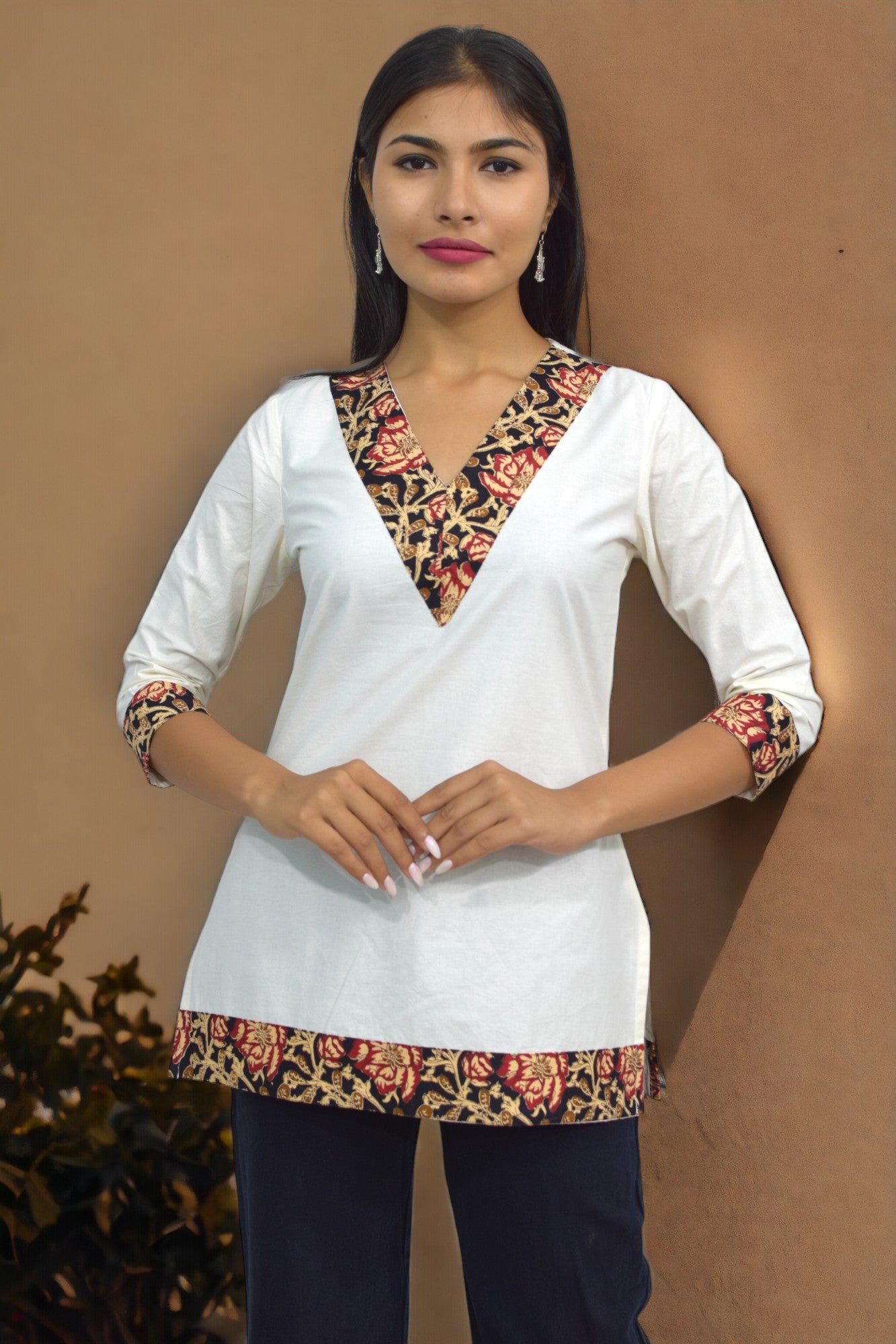 V-neck kalamkari short Kurti
