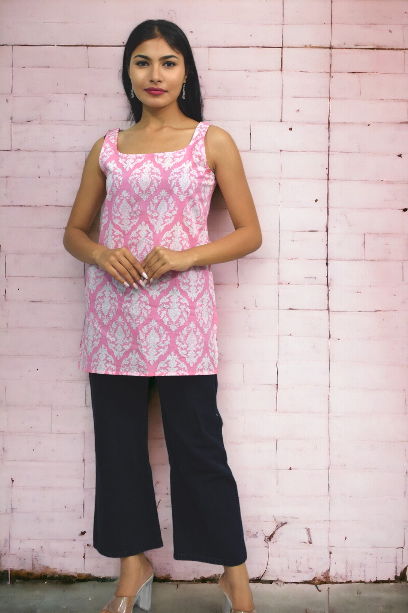 Pink Taj Cotton Broad neck Kurti