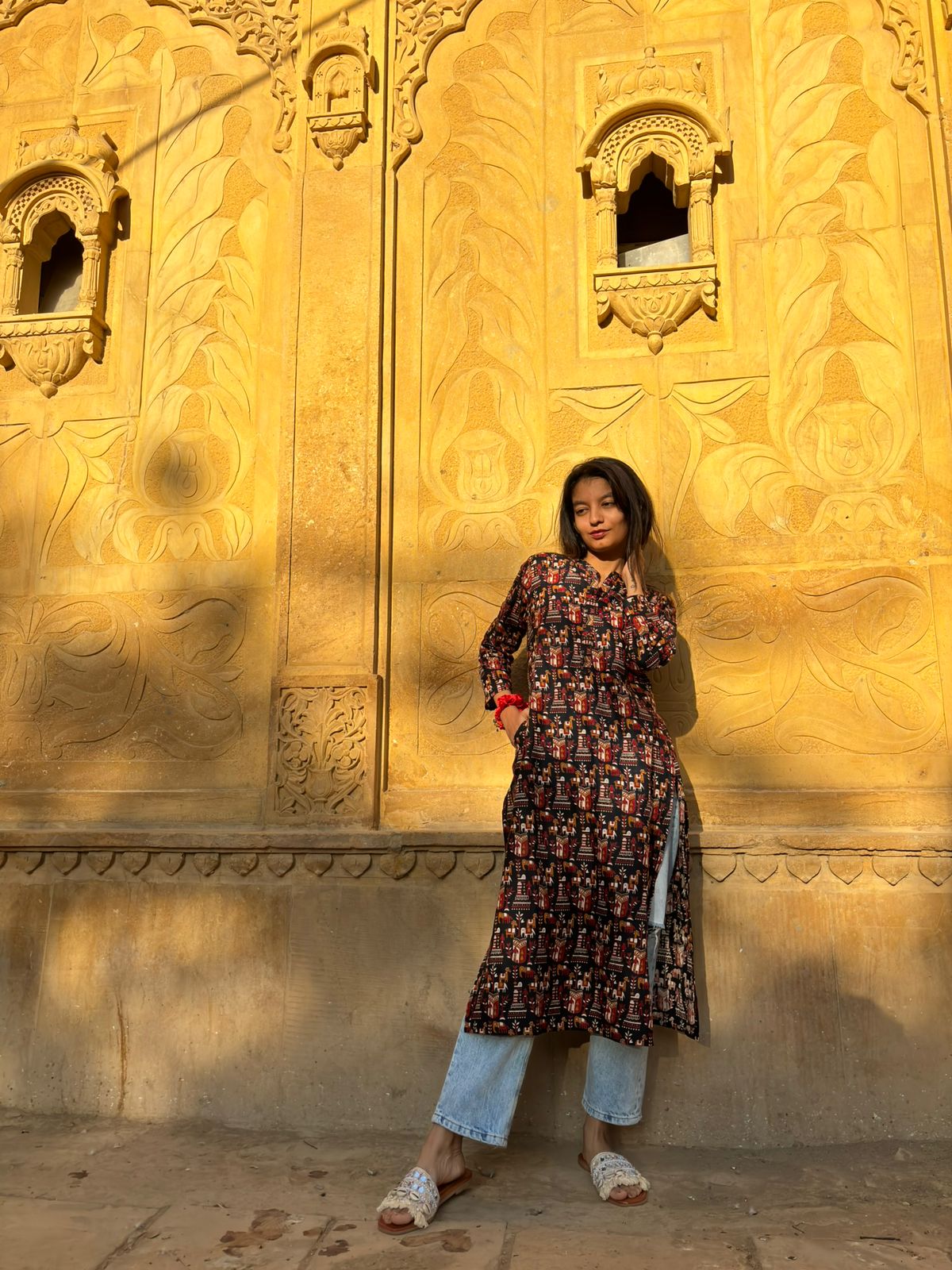 Black abstract collared round neck Printed Cotton Kurta
