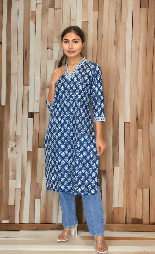 V-neck small booti Printed Cotton Kurta
