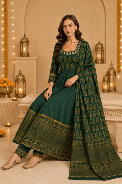 Women’s Paisley Printed Green Anarkali Kurta Set with Dupatta