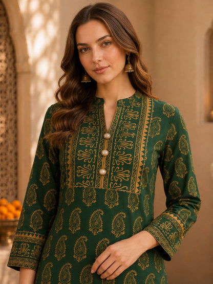 Noor-E-Mehfil Emerald Green & Gold Paisley Festive Kurta for Women