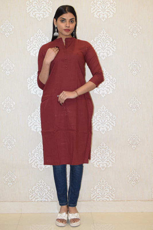 Maroon collared round neck Plain Cotton Kurta