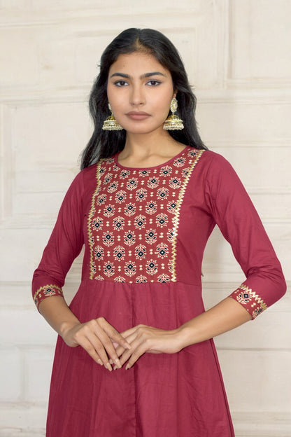 Maroon yolk anarkali kurti