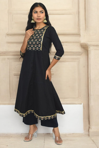 Black yolk anarkali kurti