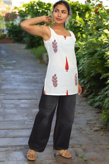 White Red Cotton Broad neck Kurti