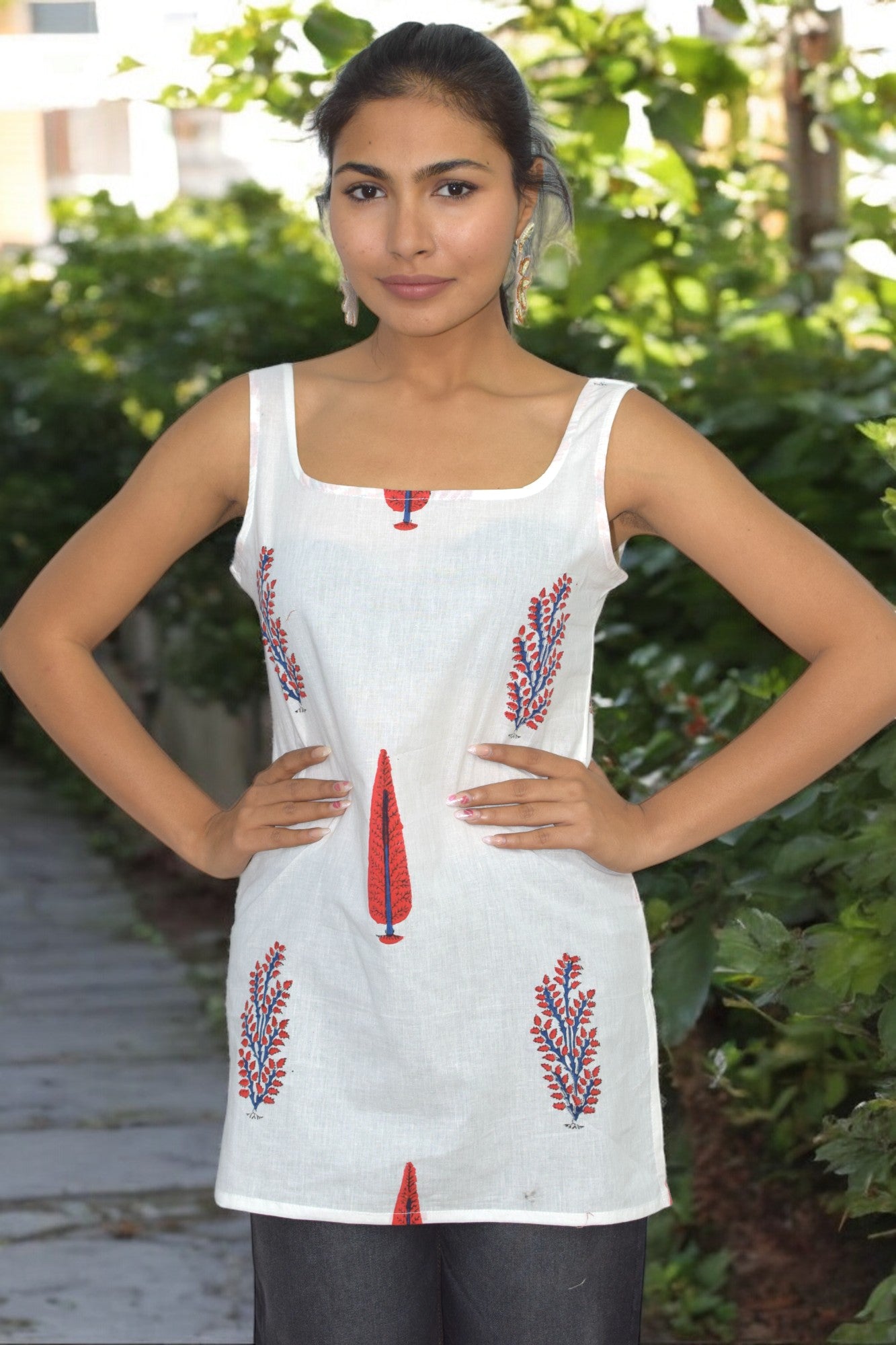 White Red Cotton Broad neck Kurti
