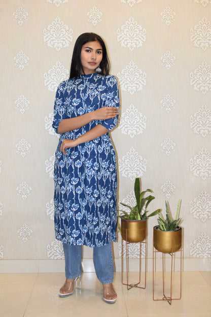 Blue matka collared Printed Cotton Kurta