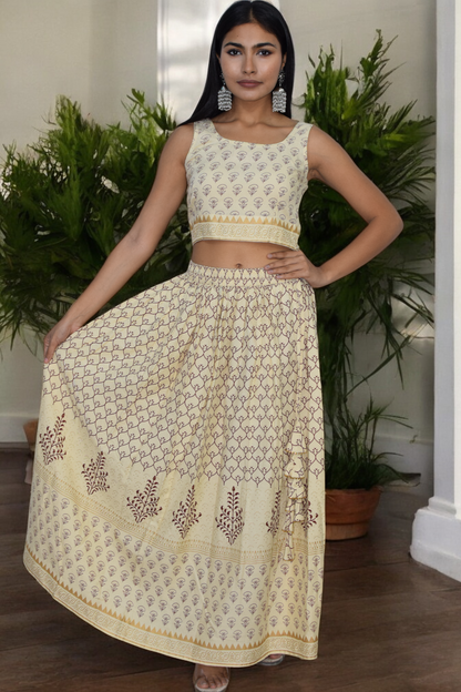 Sunehri Saaj Sleeveless Lehenga Set