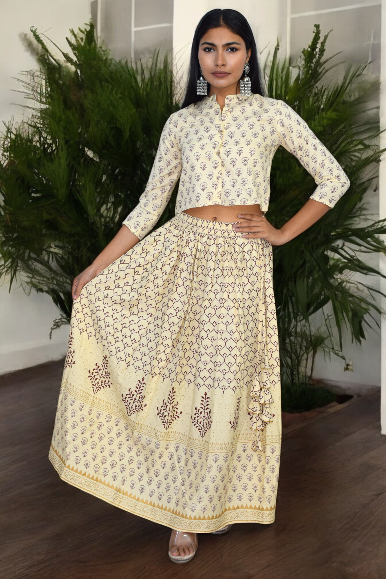 Sunehri Saaj Lehenga Set